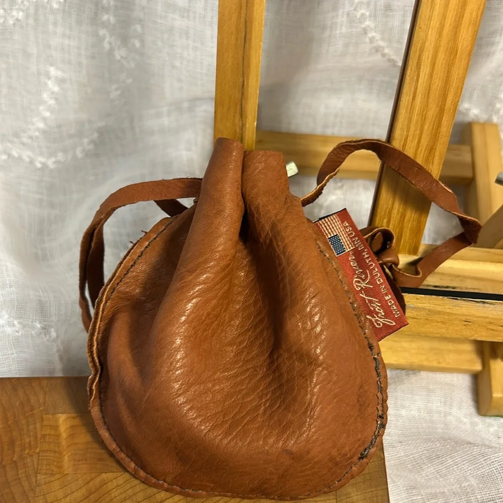 Frost River leather pull coin purse wallet